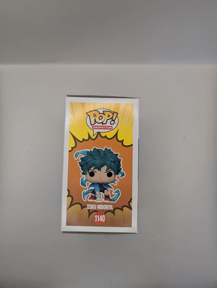 Funko pop My hero academia - 1140 Izuku Midoriya Edition speciale Glows in the dark - photo numéro 2
