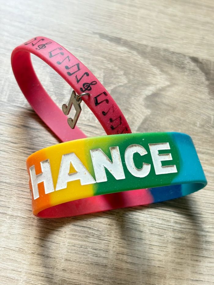 Lot de 2 bracelets en caoutchouc