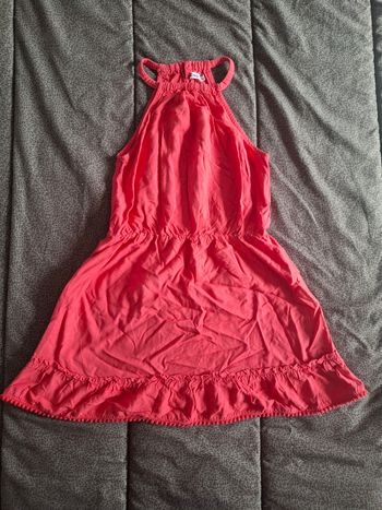 Jolie robe fille taille 10ans. Très bon état. Marque gemo