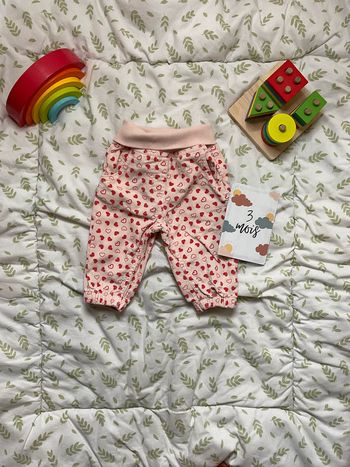 pantalon en velours rose motifs coeurs lupilu 3 mois