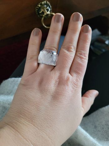 Bague fantaisie rose clair