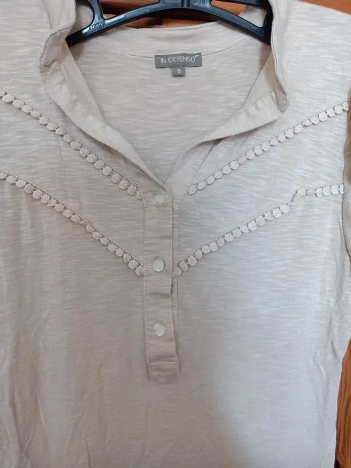 T-shirt taille S - photo numéro 2