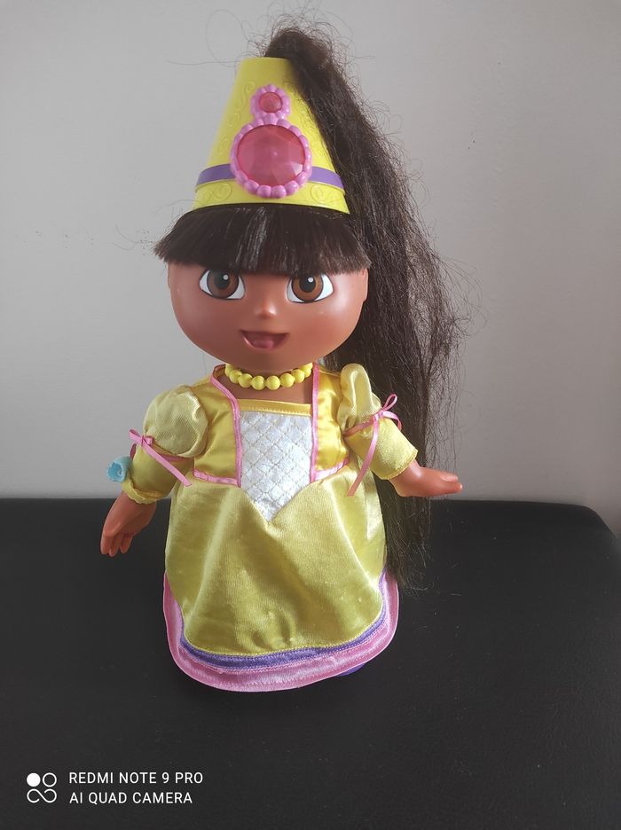 Poupée Dora - photo numéro 2