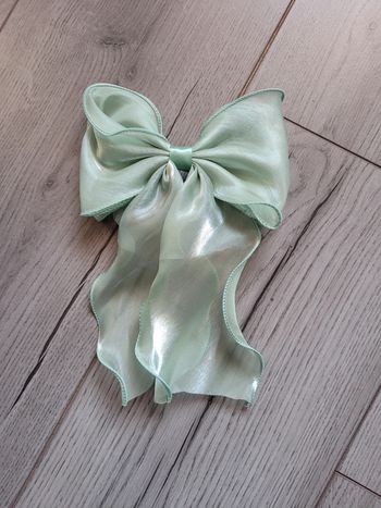 Barrette de cheveux noeud vert clair