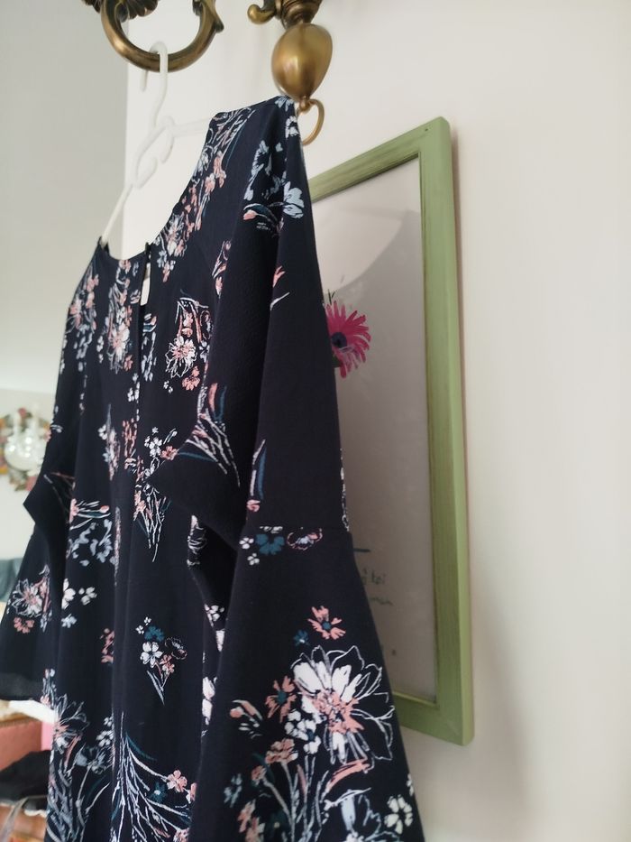 Superbe robe habillée. Taille 44/46 - photo numéro 7