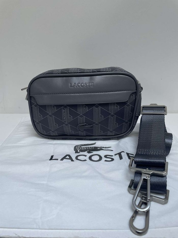 Sacoche lacoste