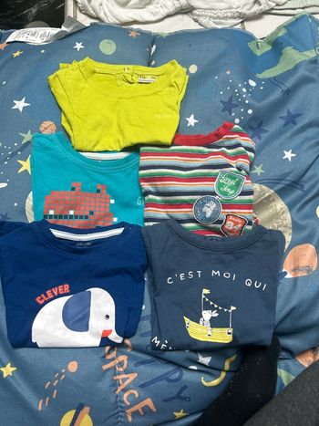 Lot de tee-shirts 