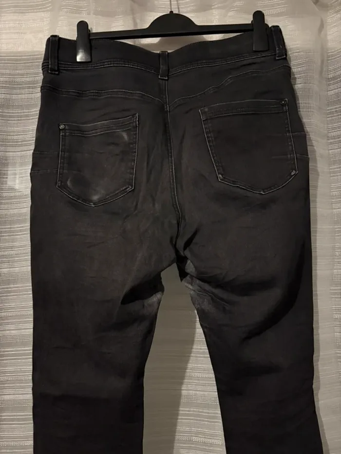Jeans slim noir - photo numéro 7