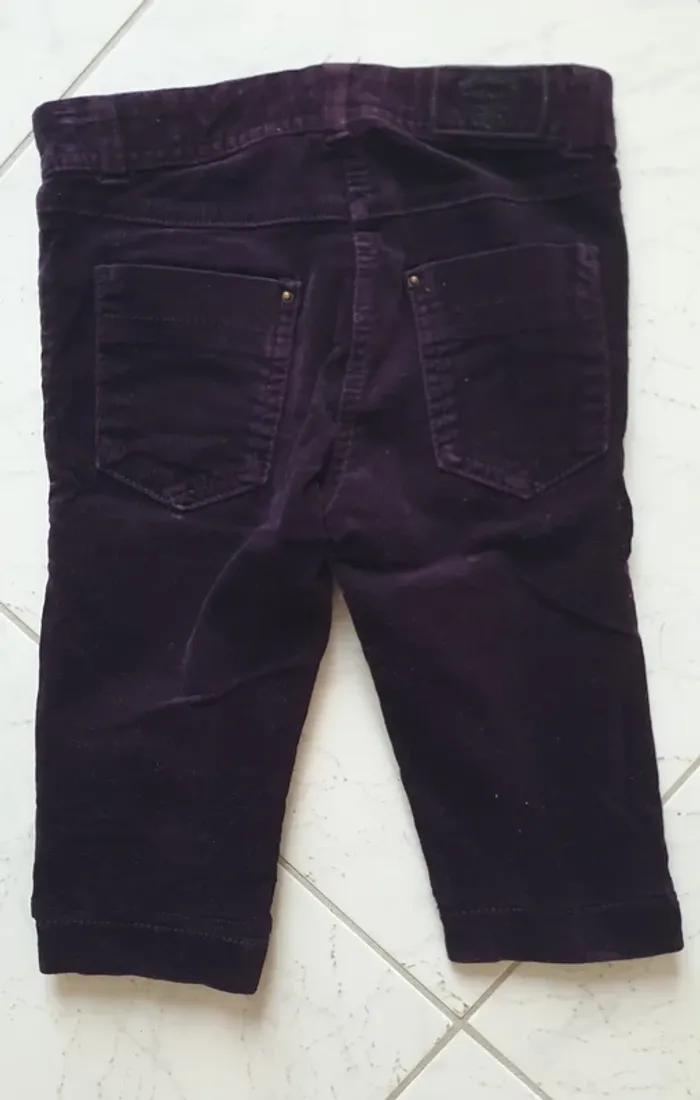 Short velours aubergine 8 ans - photo numéro 2