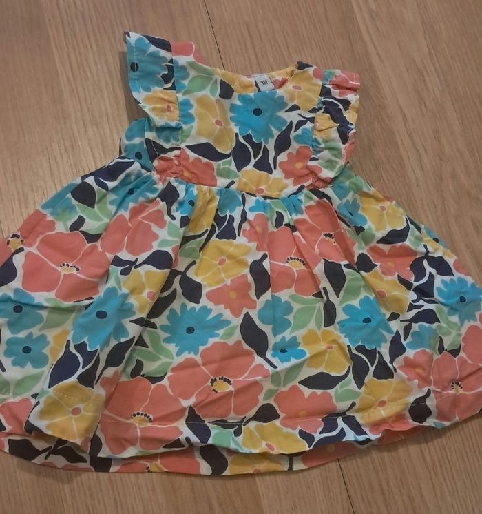 Robe+culotte 3 mois - photo numéro 2