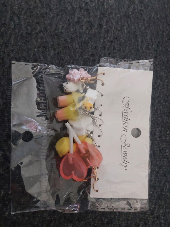 Boucle d oreille fantaisie enfant ou adulte - photo numéro 3