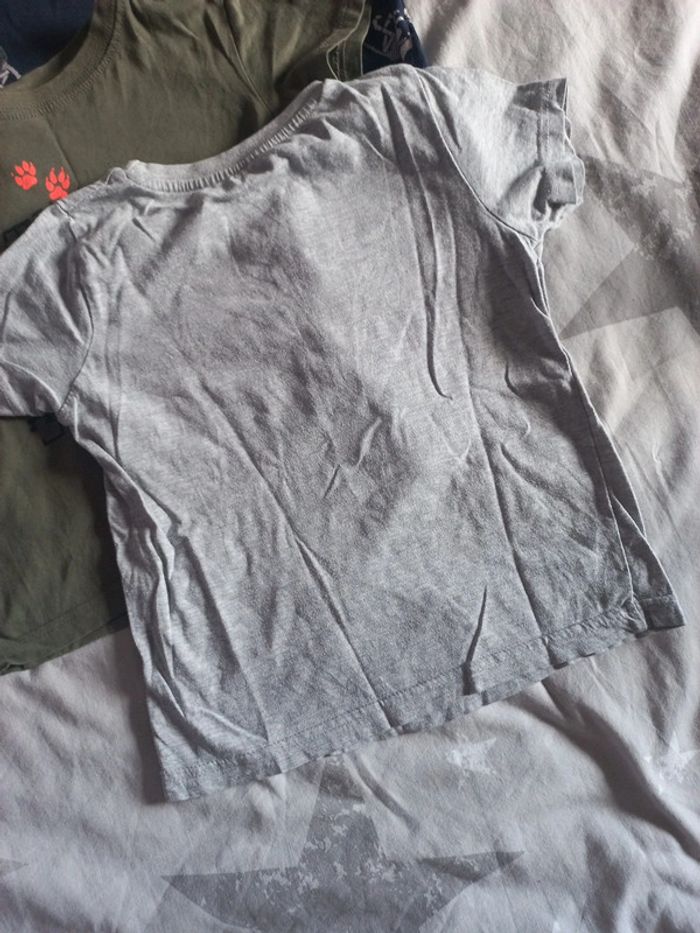 Lot 6 t-shirts 4 ans - photo numéro 8