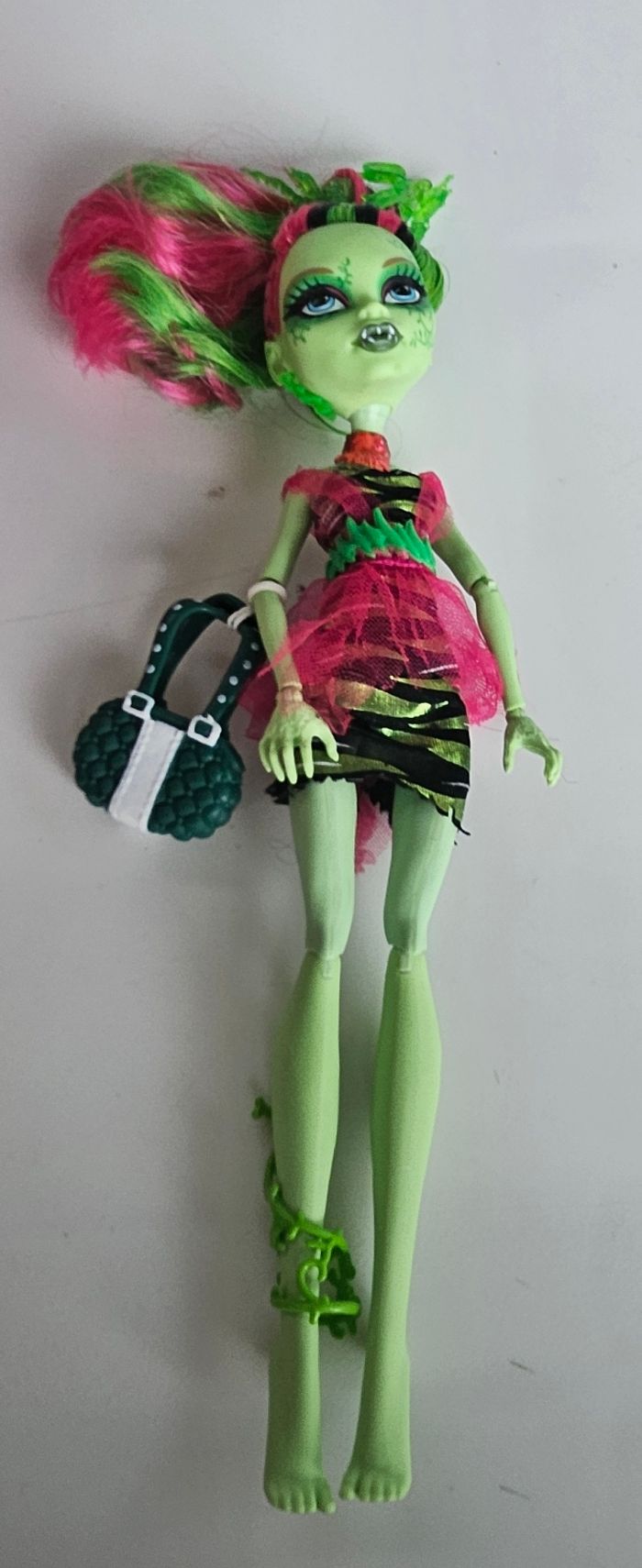 Poupée monster higt verte - photo numéro 4