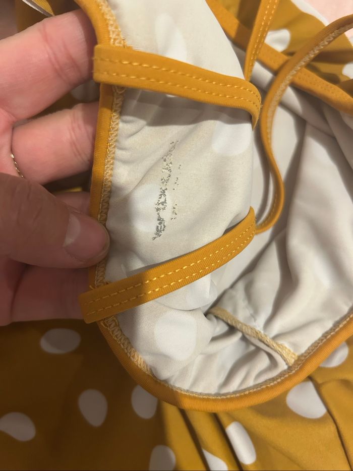 Maillot de bain 🩱 - photo numéro 3