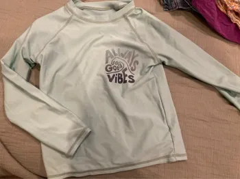 T-shirt de bain anti uv 6 ans