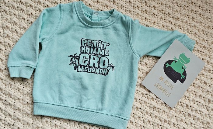 Pull  "petit homme cro meugnon"