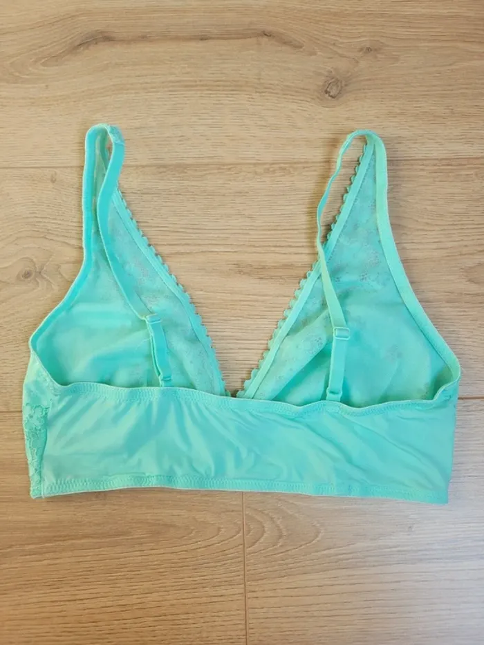Soutien gorge brassiere - photo numéro 2