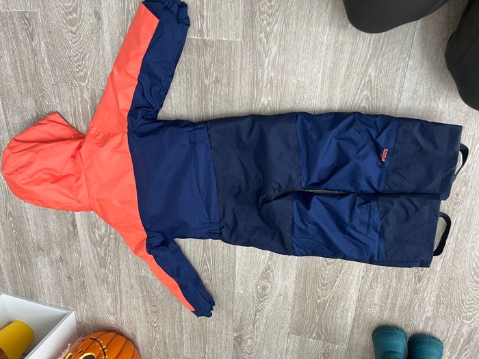 Combinaison de ski neuve 4 ans  mixte - photo numéro 6