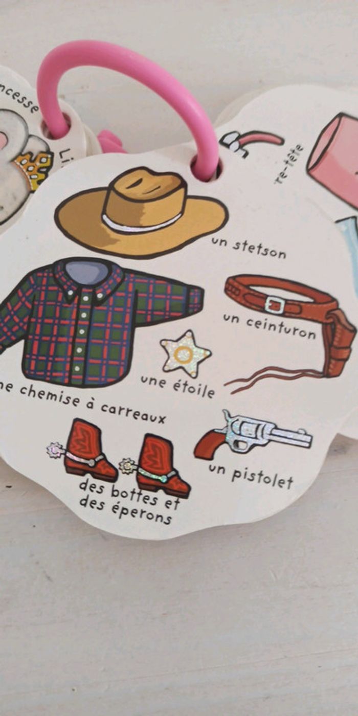 Livre bébé Les déguisements de Lili Souris - photo numéro 4