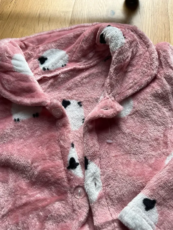 Pyjama neuf - photo numéro 3