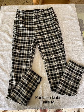 Pantalon taille M