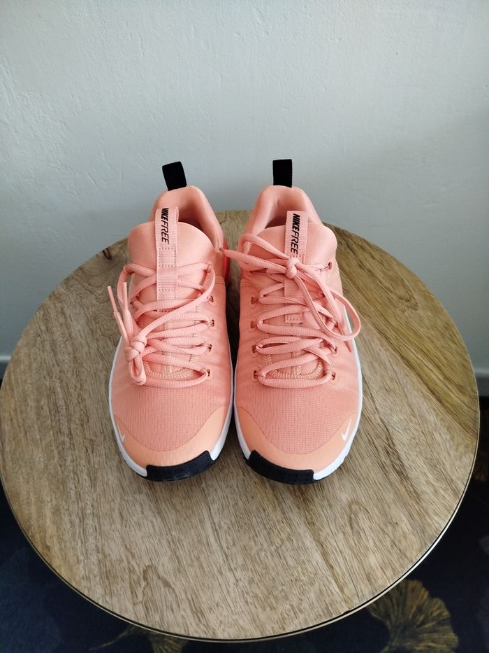 Baskets Nike T 36.5 - photo numéro 5