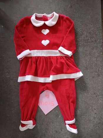 Pyjama rouge et blanc coeur 6 mois