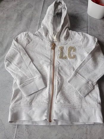 Veste a capuche lulu castagnette taille 4 ans