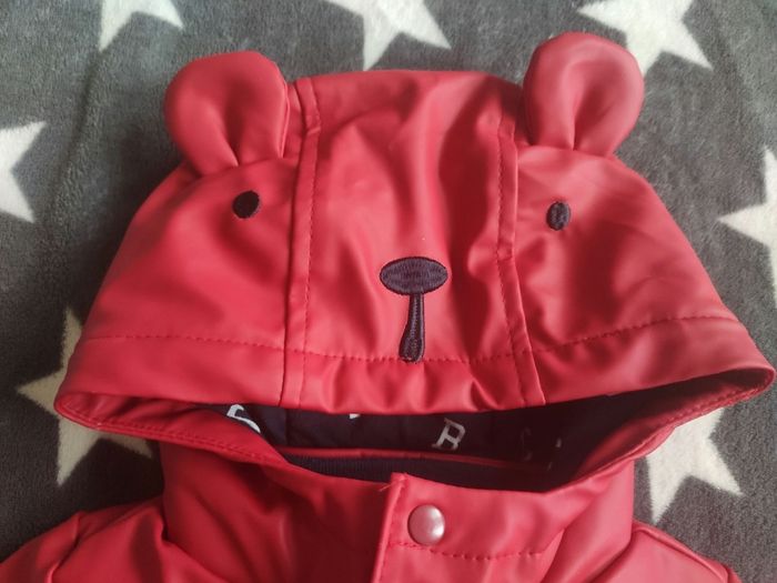 đ»ImpermĂ©able Ă capuche - photo numĂ©ro 4