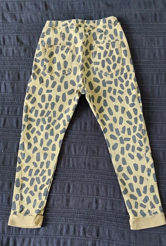 Pantalon aux jolis motifs - photo numéro 2
