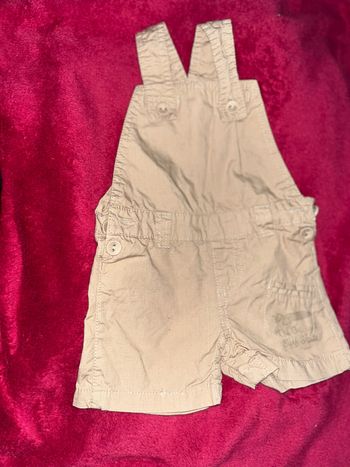 Salopette short taille 3mois