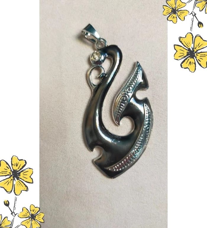 Parure pendentif + boucles d’oreilles ris métallisé et & argenté – Design moderne & strass - photo numéro 4