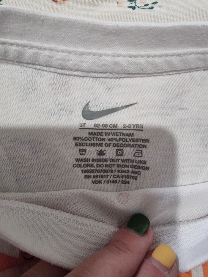 Ensemble sport Nike 2/3  ans - photo numéro 6