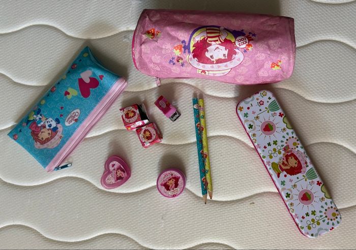 Accessoires charlotte aux fraises