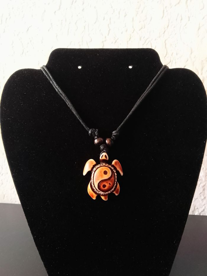 Collier corde réglable, pendentif tortue - photo numéro 4