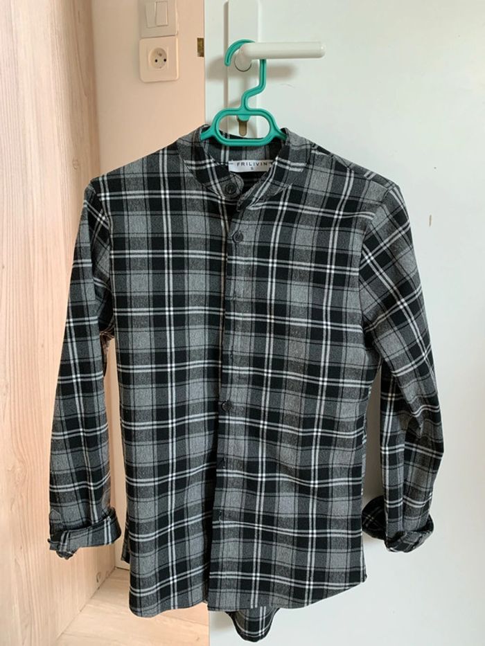 Chemise neuve Frilivin