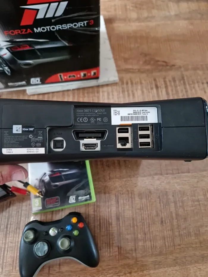 Console xbox 360 édition forza 3 en boite - photo numéro 5
