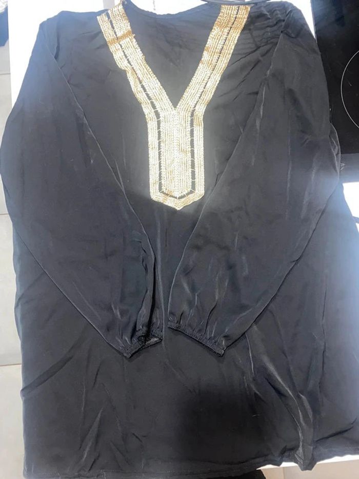 Blouse orientale satiné noir - photo numéro 2