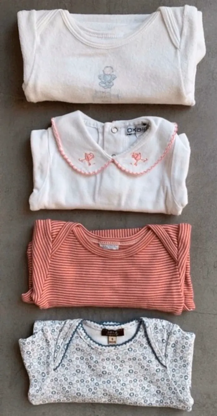 Lot de 4 body - 6 mois