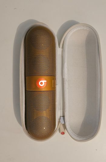 Enceinte Portable Beats pills dorée