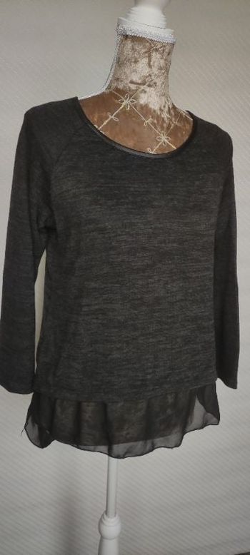 Pull léger avec noeud dernière