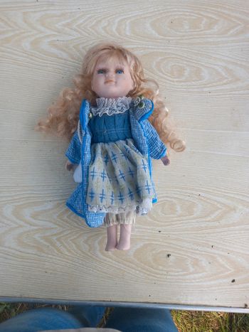 Poupée vintage porcelaine