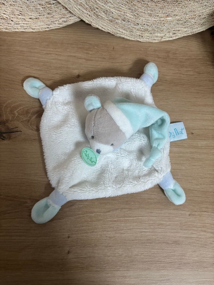 Doudou plat ours blanc long bonnet vert baby nat - photo numéro 2