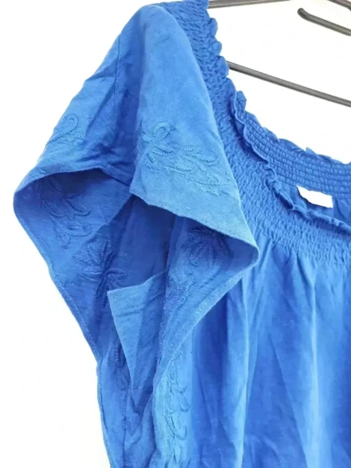 Tee-Shirt Taille M - photo numéro 4