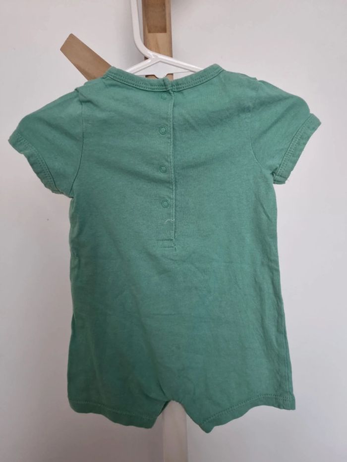 Combinaison surf 3 mois - photo numéro 3