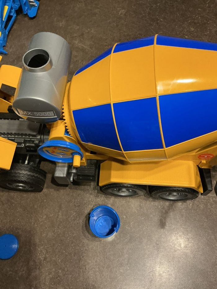 Camion bétonnière Bruder