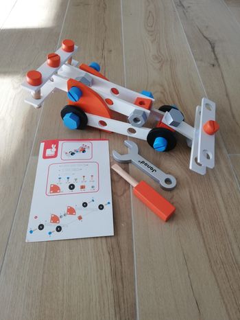 Formule 1 à construire en bois