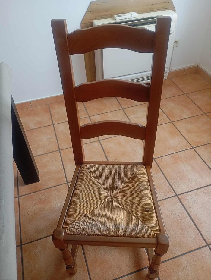 Chaises en bois massif - photo numéro 2