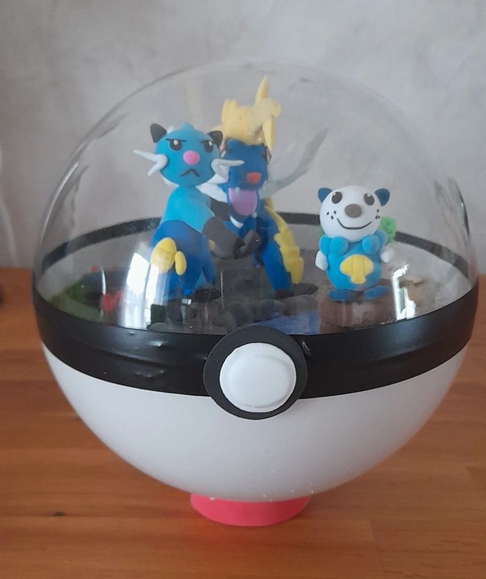 Boule pokemon évolution moustillon