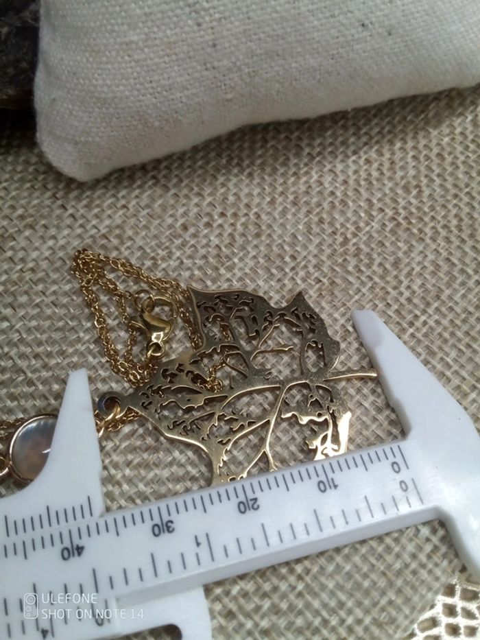 Collier feuille bohème et connecteur en nacre naturelle - photo numéro 3